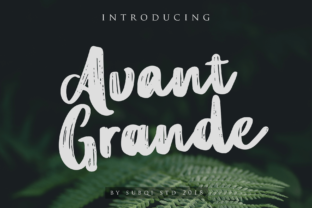 Avant Grande: A Handmade Script Font for Digital Branding